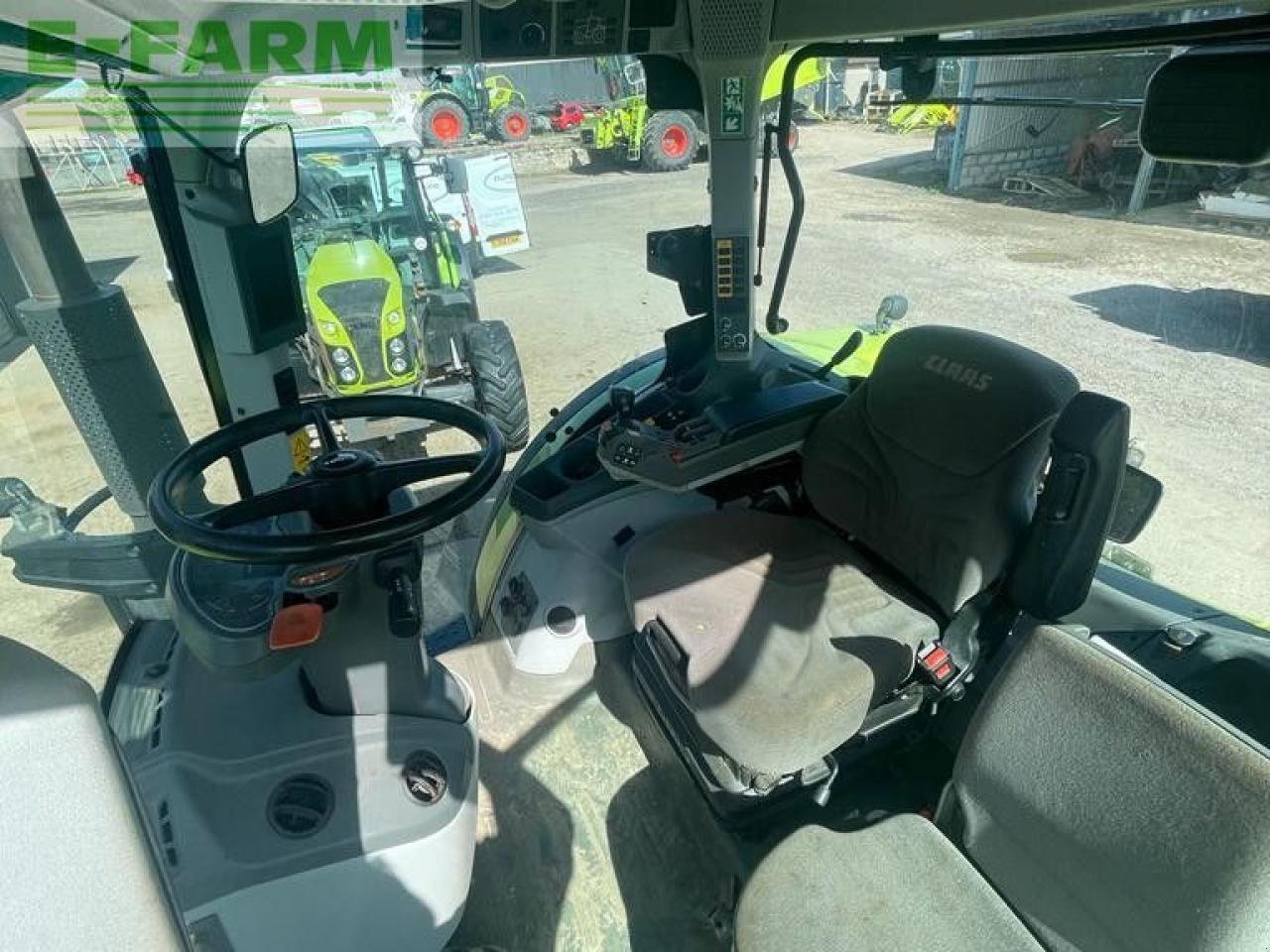 Traktor of the type CLAAS ARION 630 CIS CIS, Gebrauchtmaschine in OLDMELDRUM, INVERURIE (Picture 6)