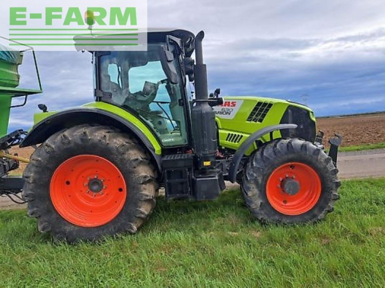 Traktor от тип CLAAS arion 630 cmatic CMATIC, Gebrauchtmaschine в MARLENHEIM (Снимка 5)