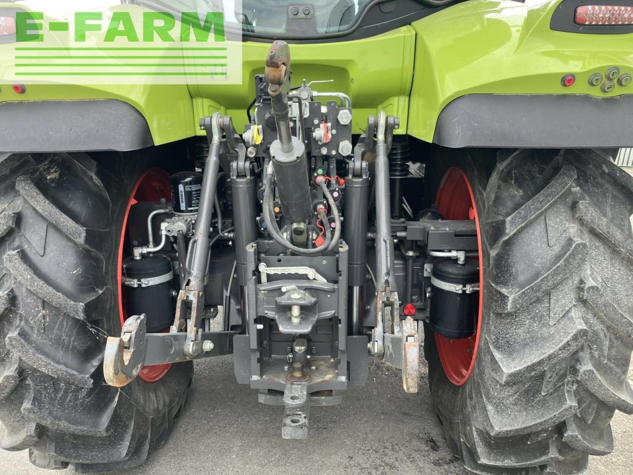 Traktor типа CLAAS arion 630 cmatic + gps s10 rtk CMATIC, Gebrauchtmaschine в AILLAS (33 - GIRONDE) (Фотография 4)