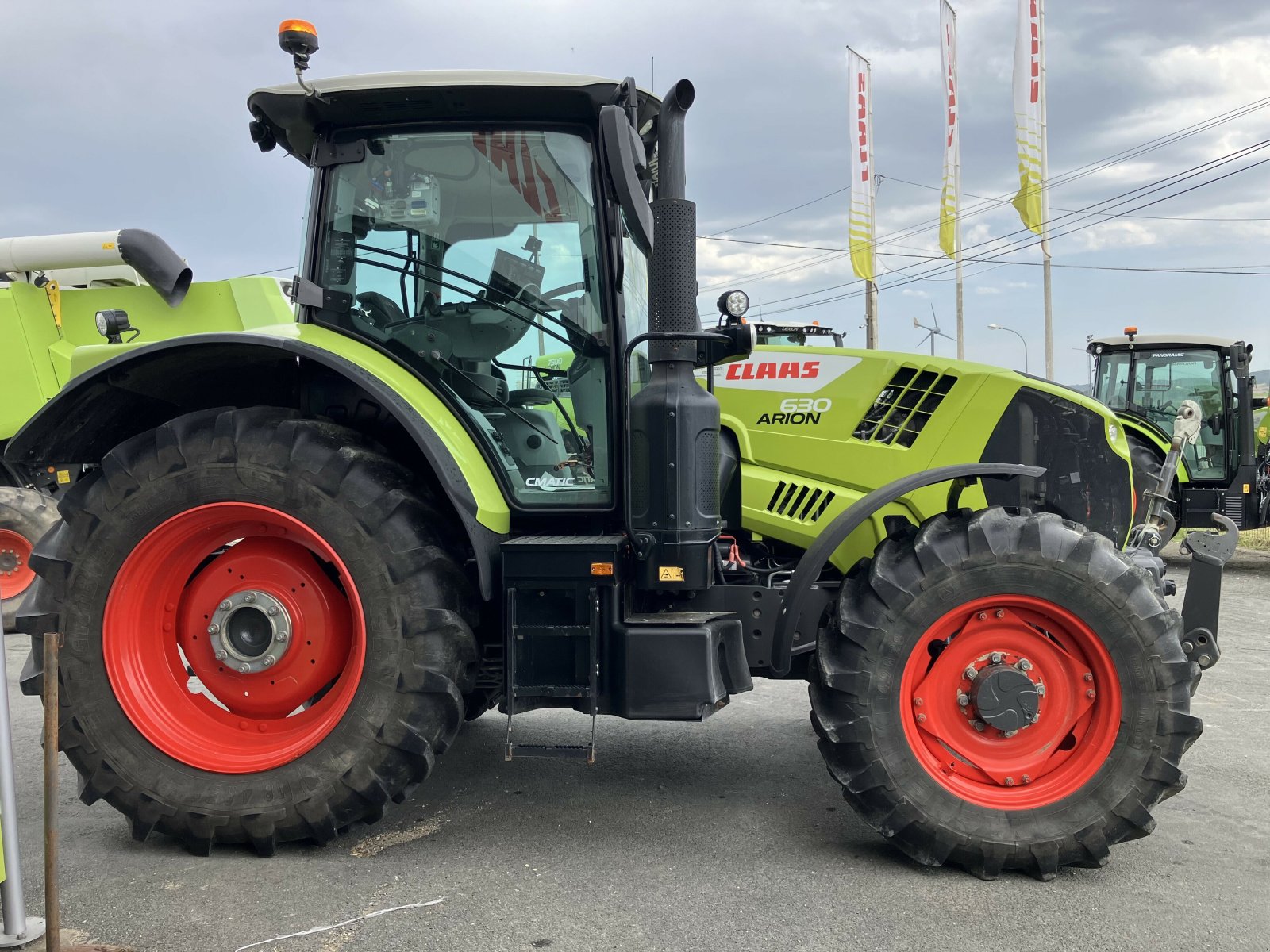 Traktor del tipo CLAAS ARION 630 CMATIC + GPS S10 RTK, Gebrauchtmaschine In CANCON (Immagine 7)