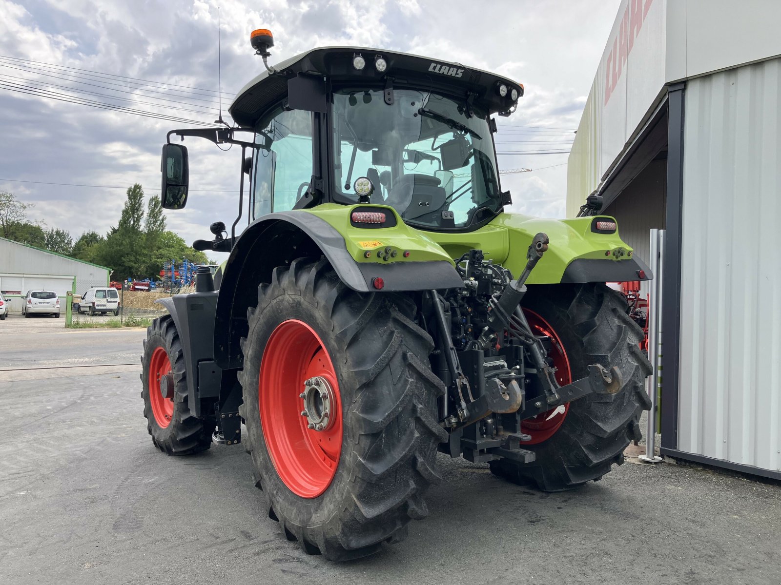 Traktor del tipo CLAAS ARION 630 CMATIC + GPS S10 RTK, Gebrauchtmaschine In CANCON (Immagine 4)