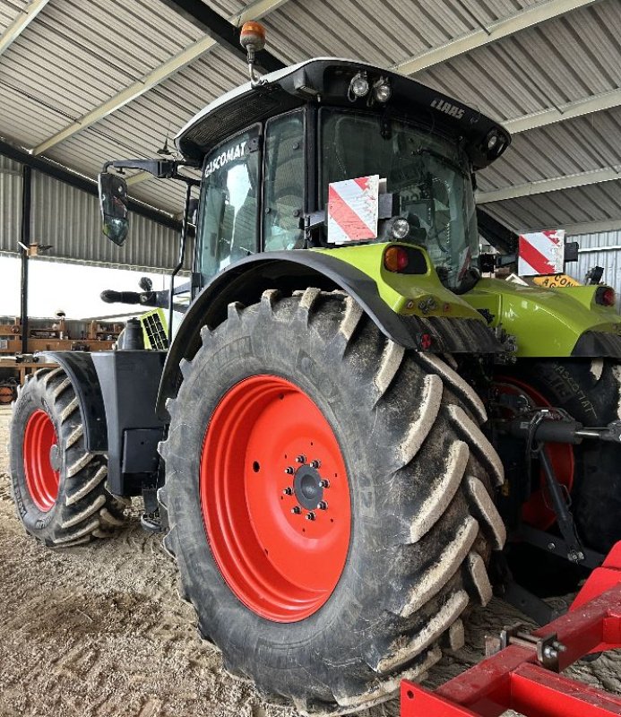 Traktor typu CLAAS ARION 630 CMATIC, Gebrauchtmaschine w BOULOGNE SUR GESSE (Zdjęcie 4)