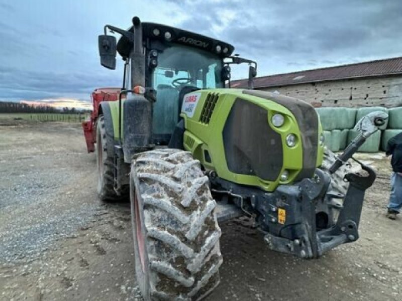 Traktor Türe ait CLAAS ARION 630 CONCEPT, Gebrauchtmaschine içinde Feurs (resim 1)