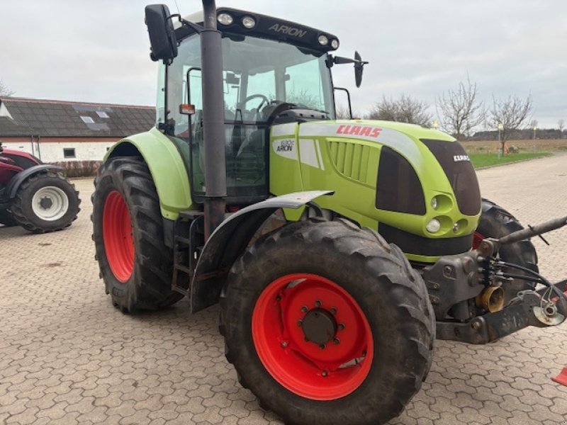 Traktor Türe ait CLAAS Arion 630 FRONTLIFT, FRONT PTO, Gebrauchtmaschine içinde Dronninglund (resim 5)