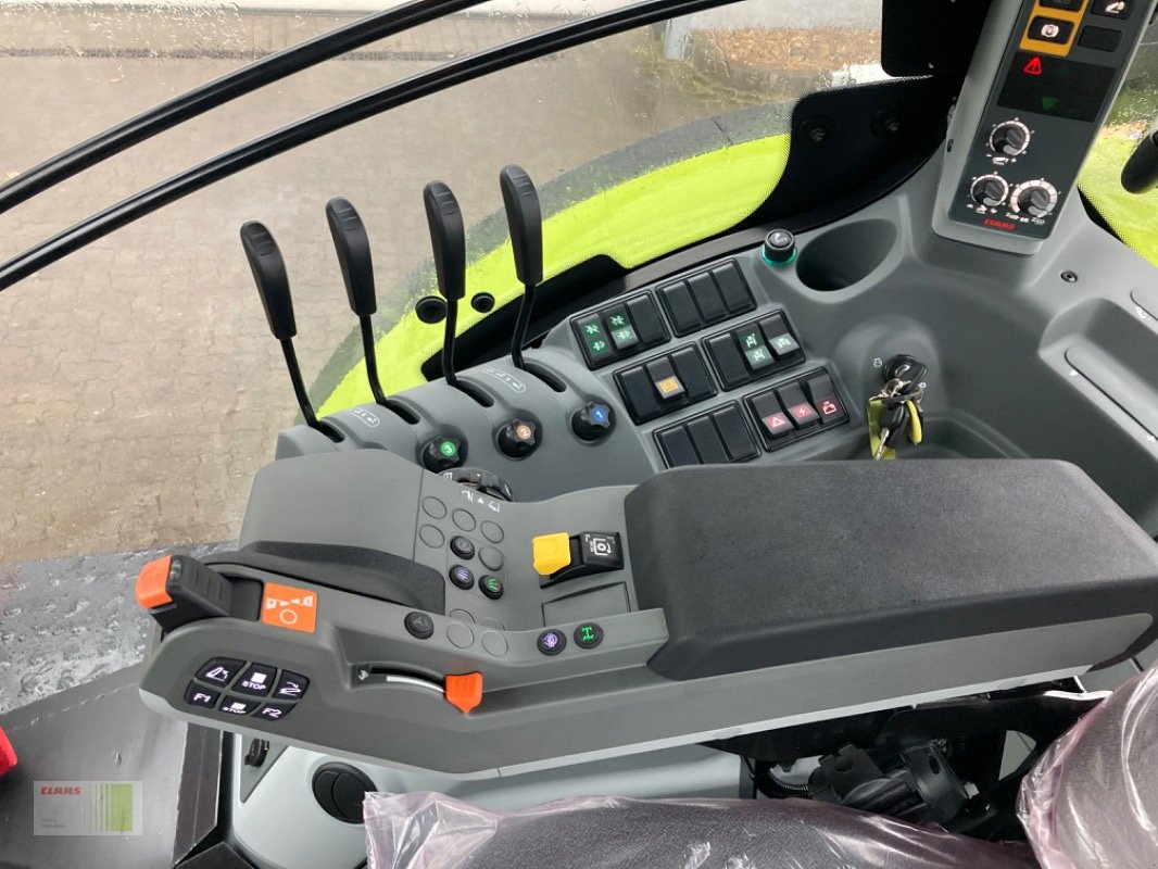 Traktor del tipo CLAAS Arion 630 Hexashift, Neumaschine In Alveslohe (Immagine 13)