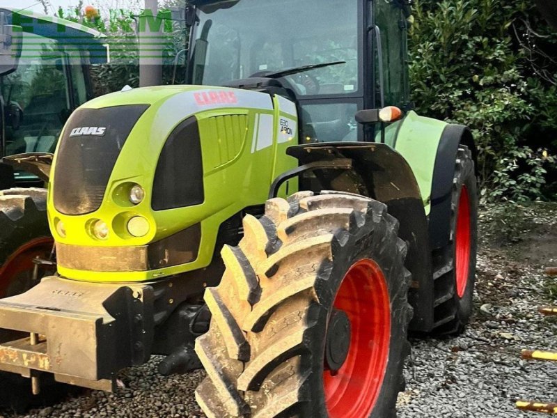 Traktor типа CLAAS ARION 630, Gebrauchtmaschine в WILBERFOSS, YORK (Фотография 1)