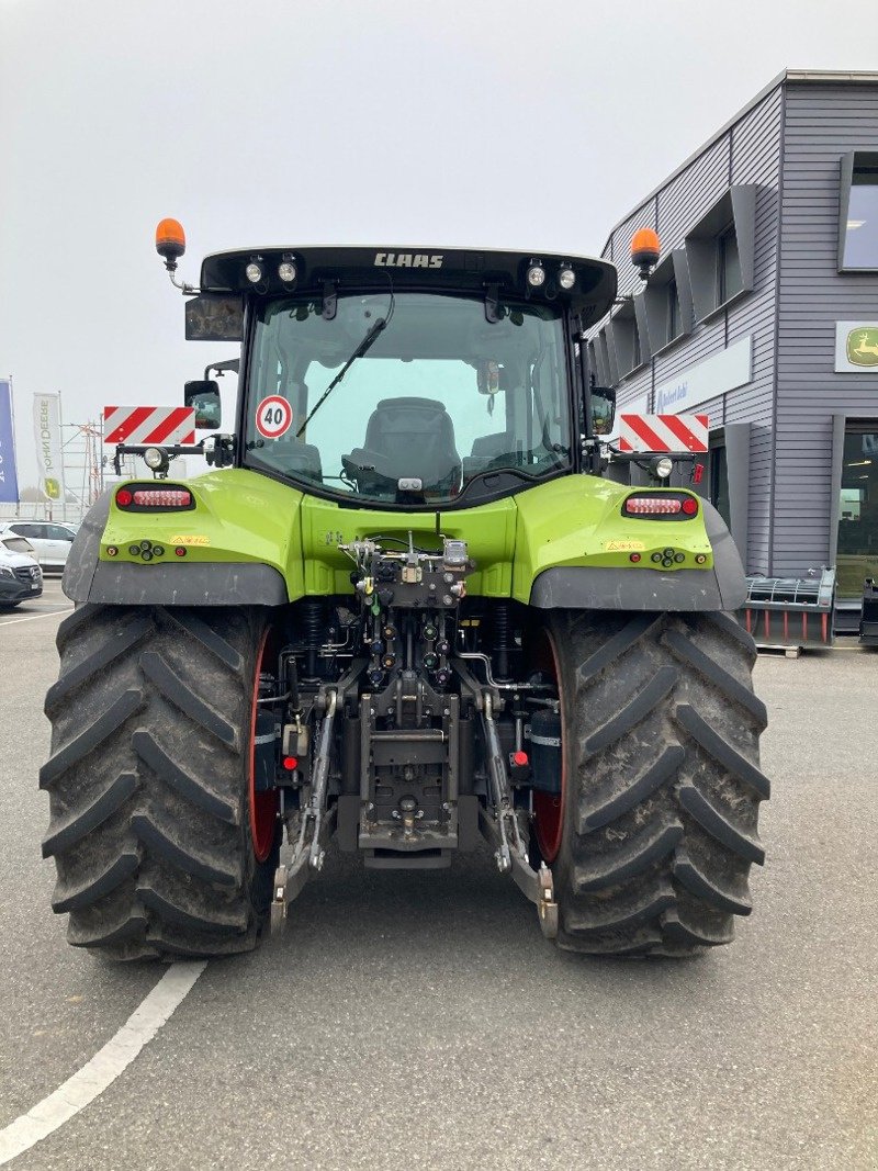 Traktor des Typs CLAAS ARION 630, Gebrauchtmaschine in Chavornay (Bild 5)