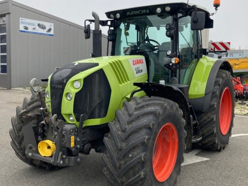 Traktor van het type CLAAS ARION 630, Gebrauchtmaschine in Chavornay