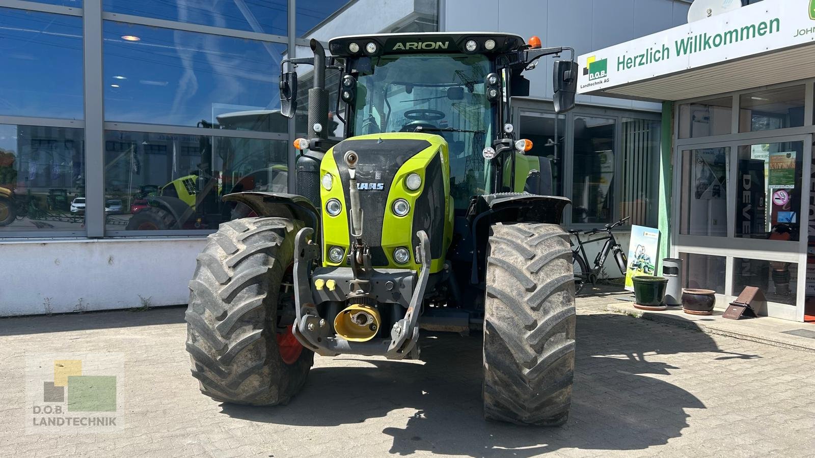 Traktor typu CLAAS Arion 630, Gebrauchtmaschine v Regensburg (Obrázok 4)