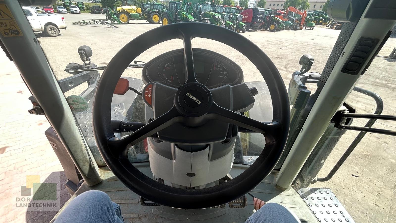 Traktor typu CLAAS Arion 630, Gebrauchtmaschine w Regensburg (Zdjęcie 12)