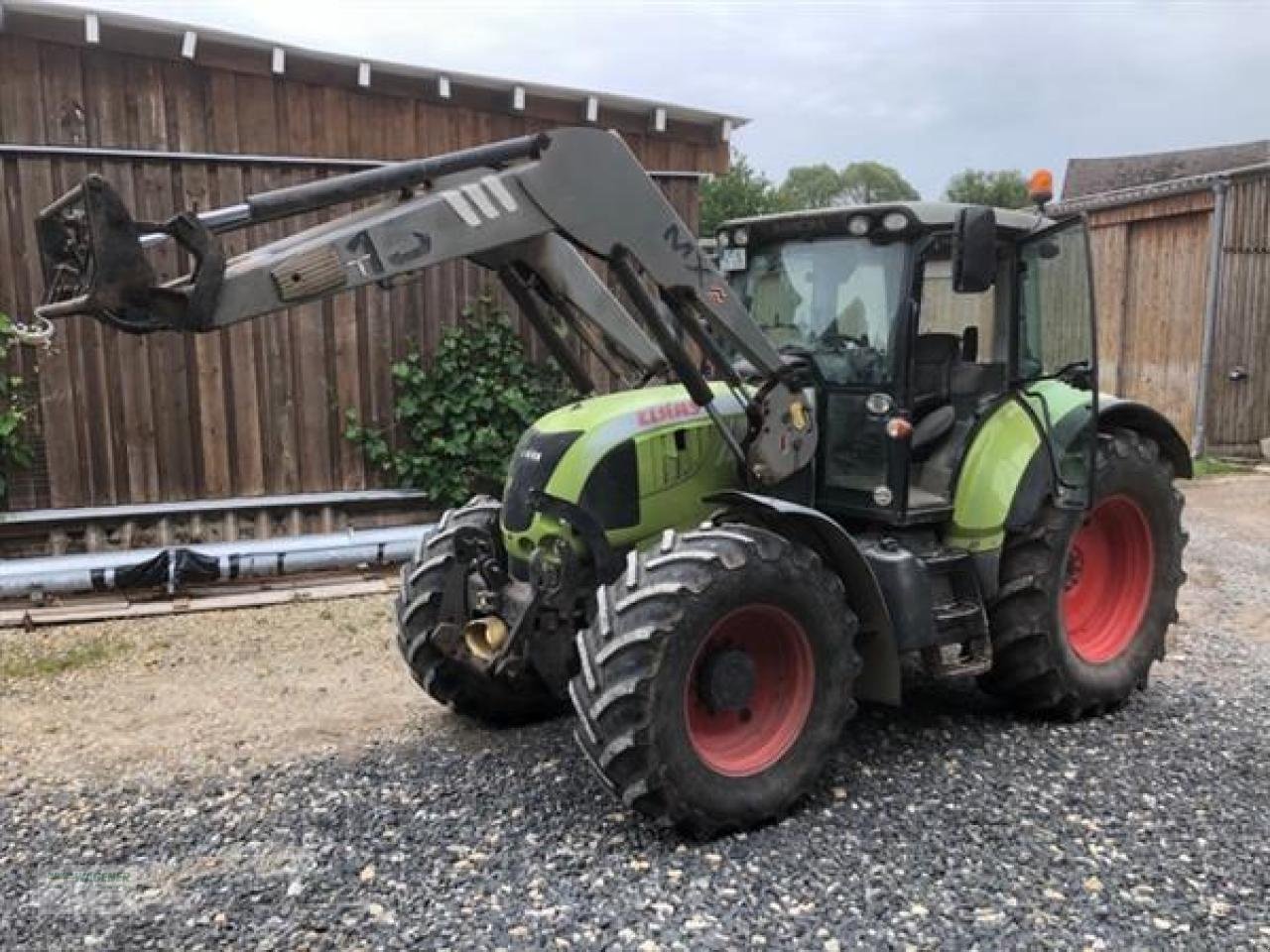 Traktor des Typs CLAAS Arion 630, Gebrauchtmaschine in Bad Wildungen - Wega (Bild 1)