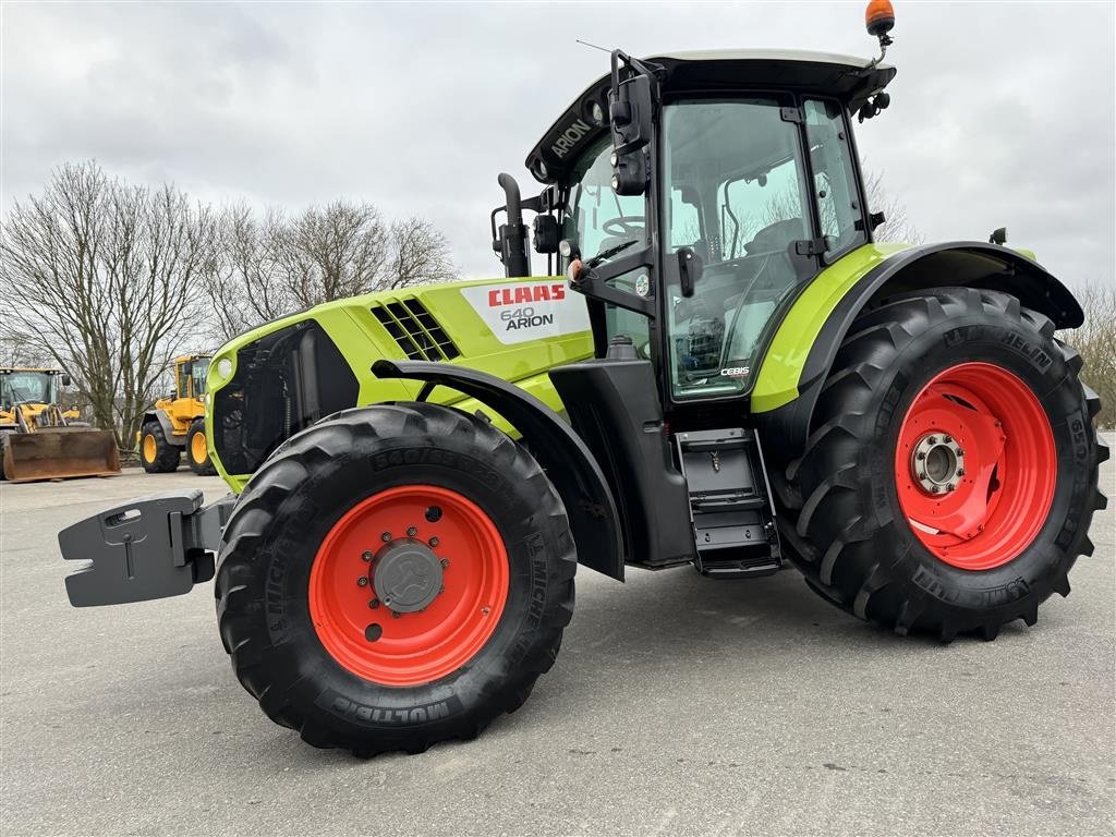 Traktor Türe ait CLAAS ARION 640 CEBIS KUN 4400 TIMER!, Gebrauchtmaschine içinde Nørager (resim 2)