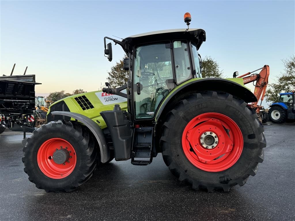 Traktor des Typs CLAAS ARION 640 CEBIS KUN 4400 TIMER OG FULD AFFJEDRING!, Gebrauchtmaschine in Nørager (Bild 4)