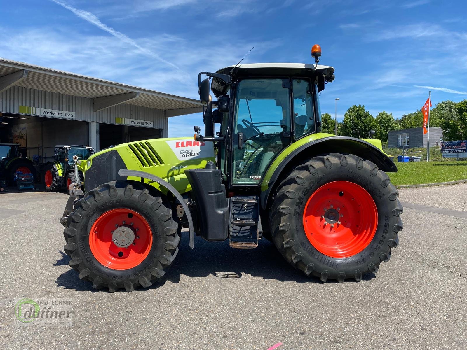 Traktor Türe ait CLAAS Arion 640 CEBIS, Gebrauchtmaschine içinde Münsingen (resim 1)