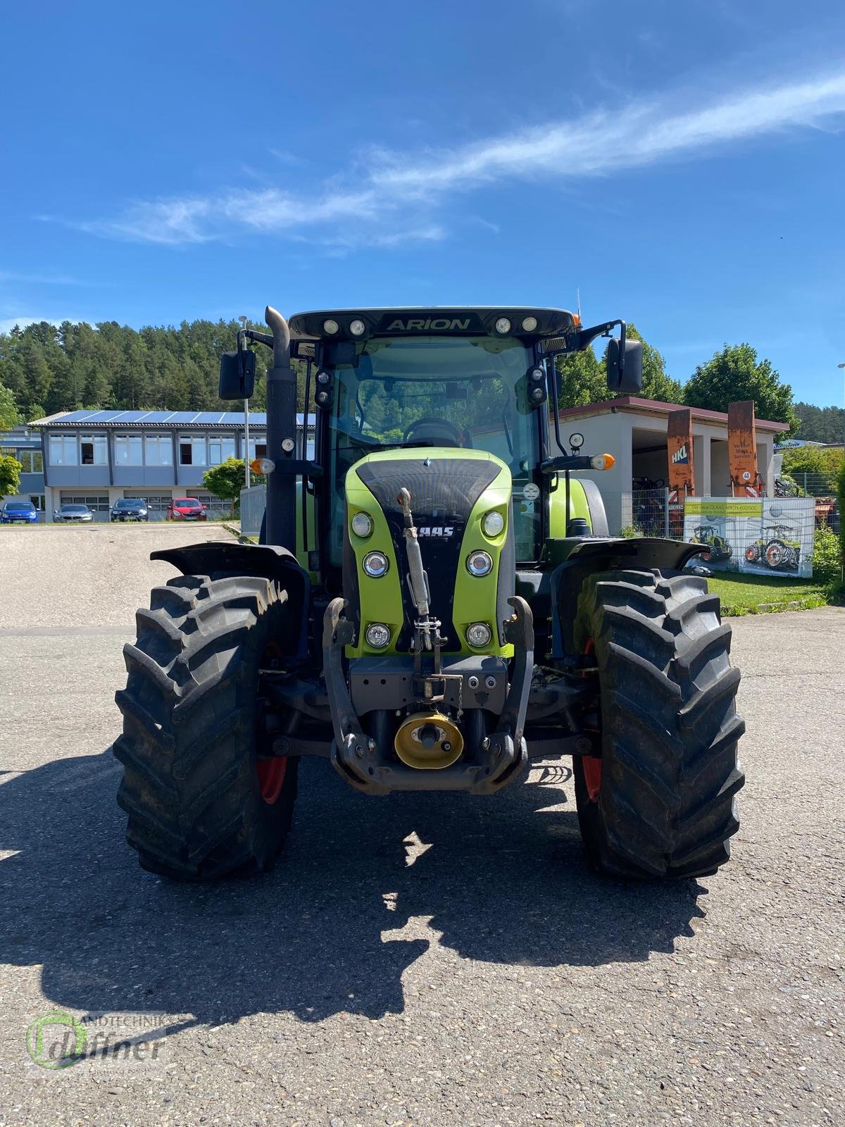 Traktor typu CLAAS Arion 640 CEBIS, Gebrauchtmaschine v Münsingen (Obrázok 2)