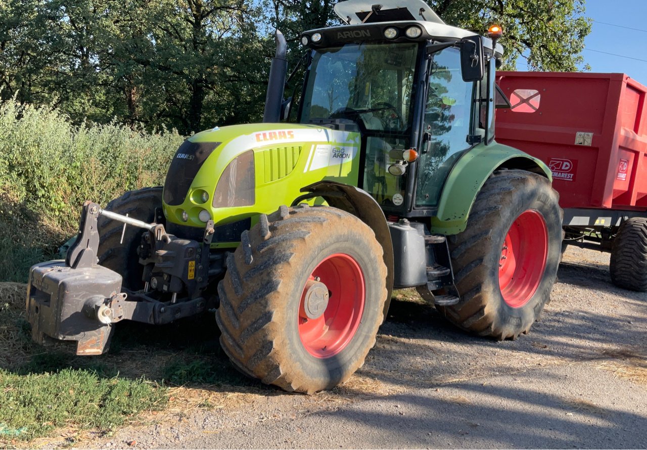 Traktor typu CLAAS ARION 640 cebis, Gebrauchtmaschine v MORLHON LE HAUT (Obrázek 1)