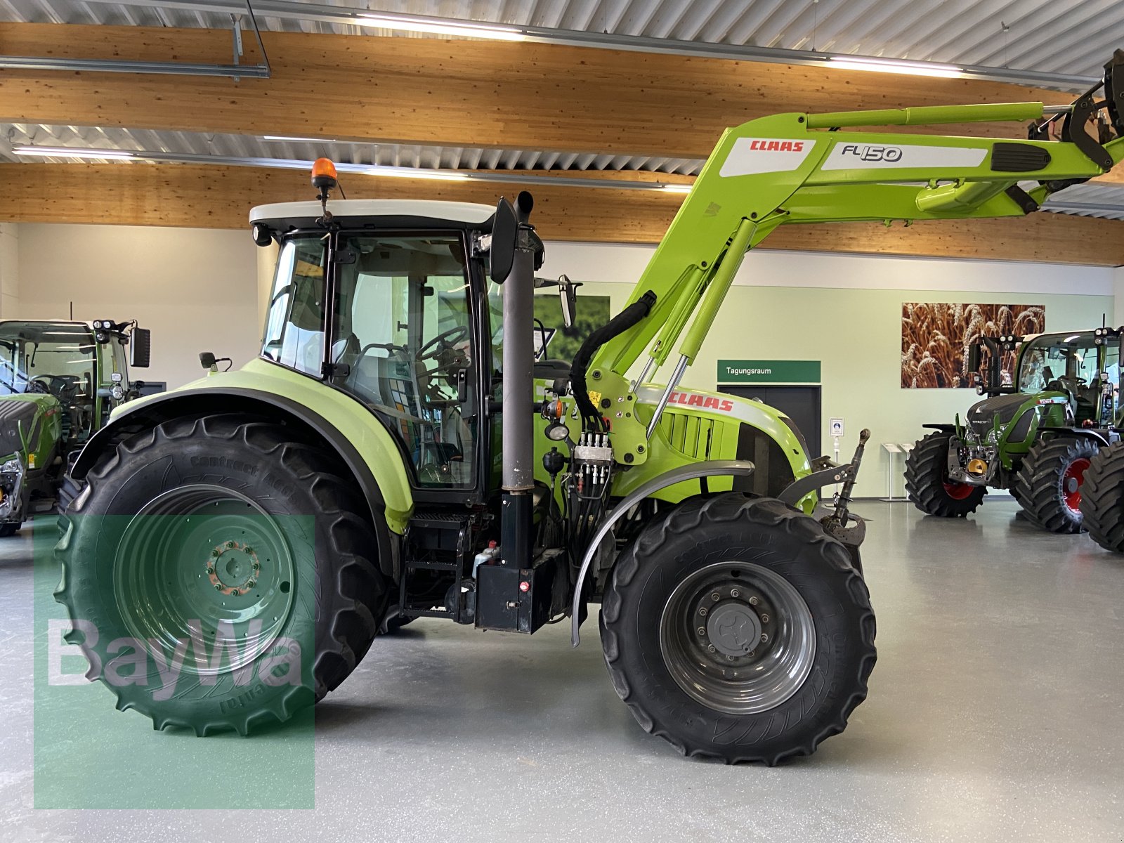 Traktor του τύπου CLAAS Arion 640 CEBIS, Gebrauchtmaschine σε Bamberg (Φωτογραφία 2)