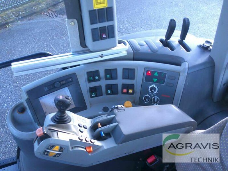 Traktor от тип CLAAS ARION 640 CEBIS, Gebrauchtmaschine в Nartum (Снимка 15)