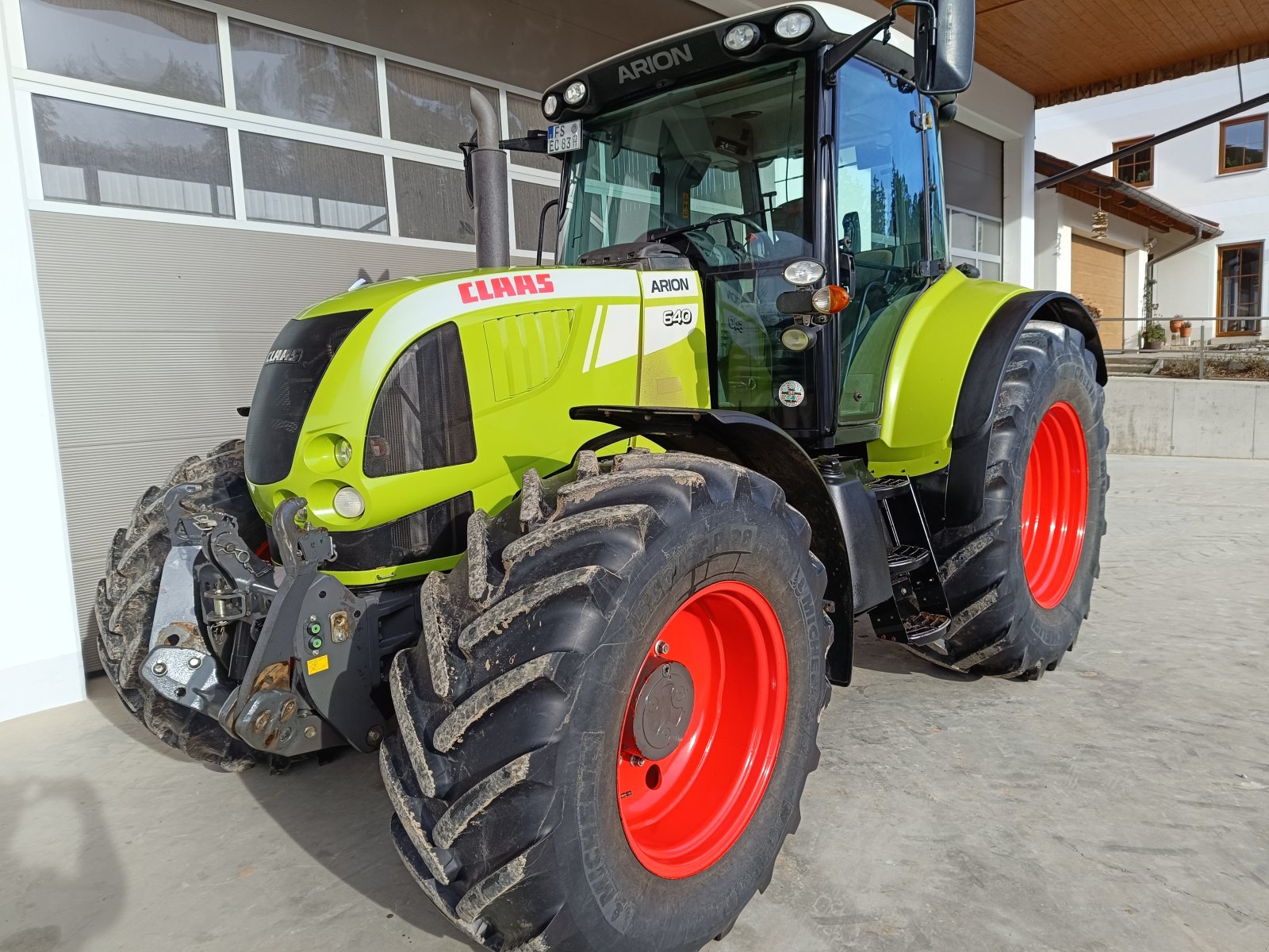 Traktor του τύπου CLAAS Arion 640 CEBIS, Gebrauchtmaschine σε Mauern (Φωτογραφία 2)