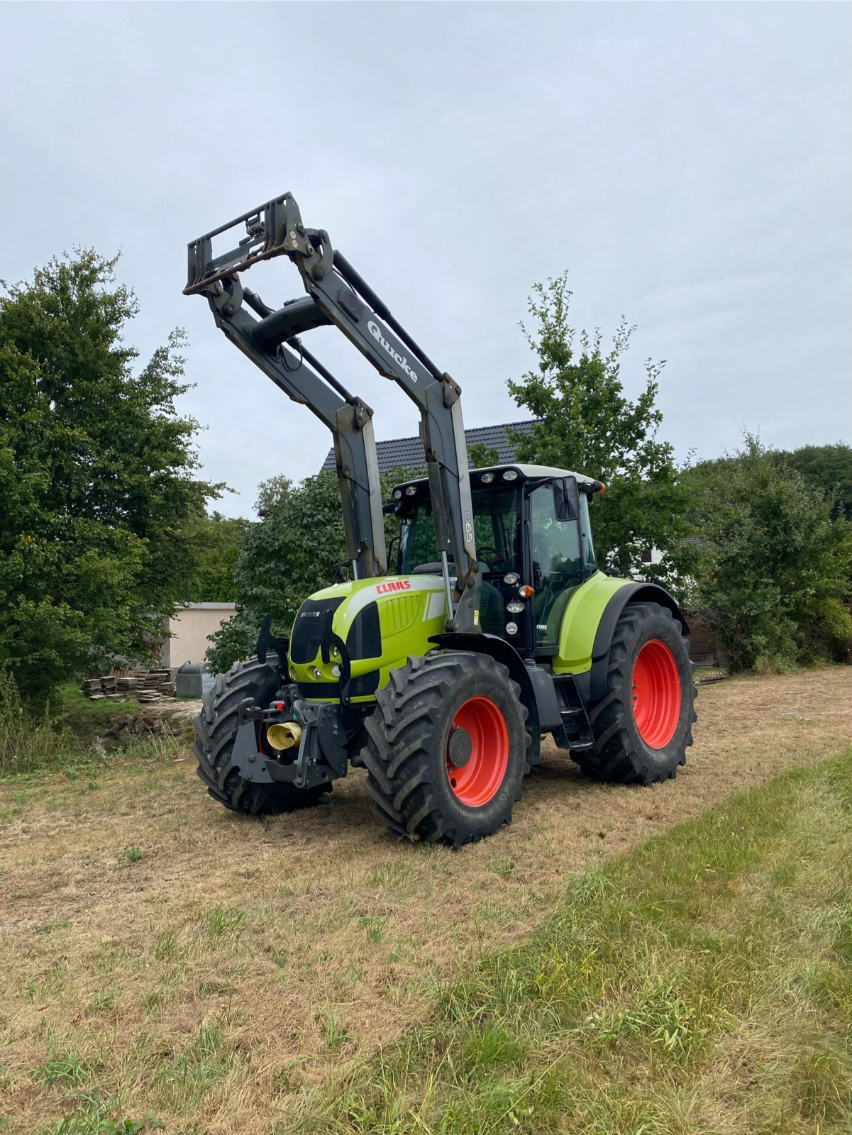 Traktor des Typs CLAAS Arion 640 CEBIS, Gebrauchtmaschine in Kemnath (Bild 1)