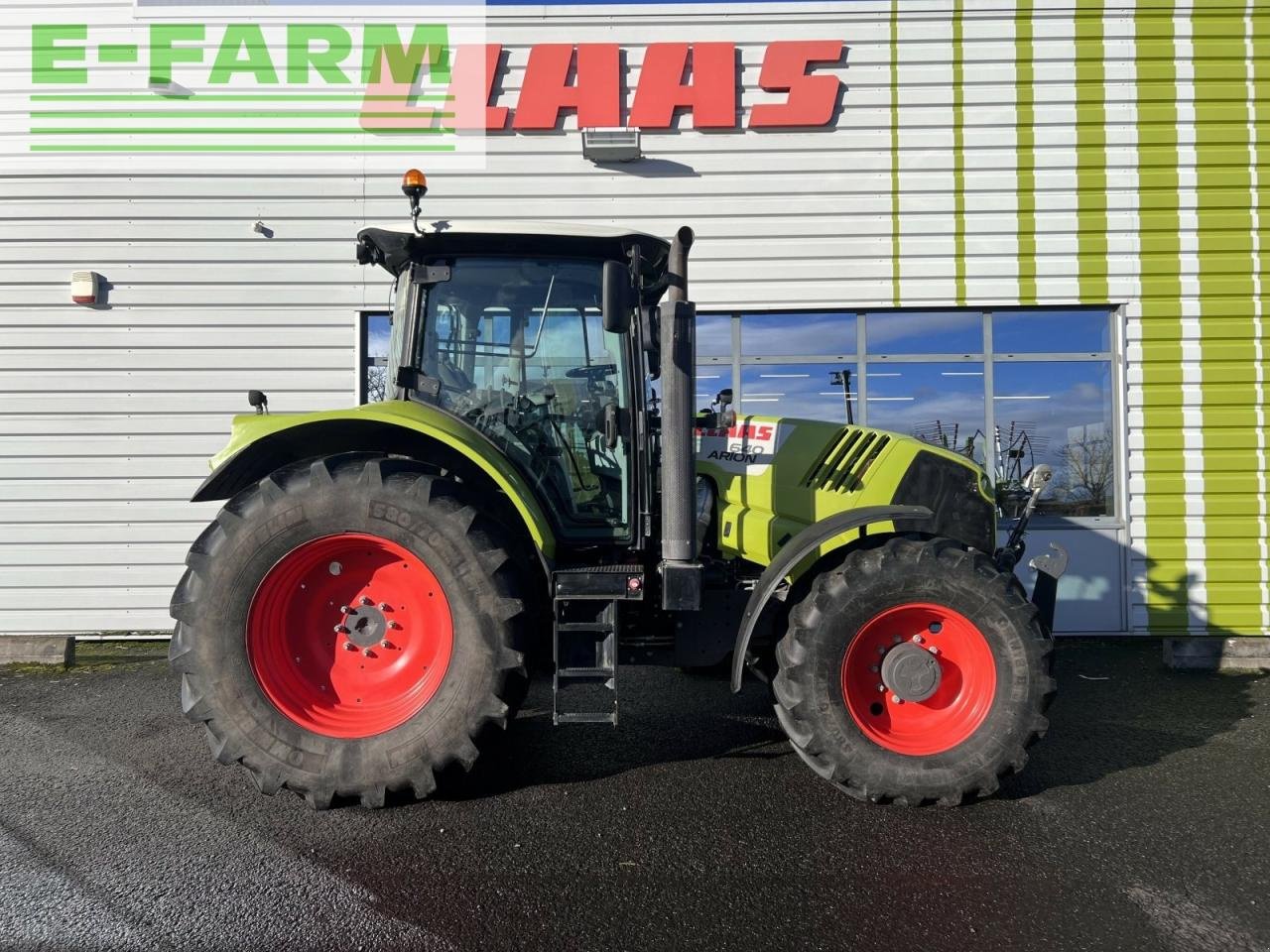 Traktor typu CLAAS arion 640 cis t4 CIS, Gebrauchtmaschine v SAULZET (Obrázek 2)