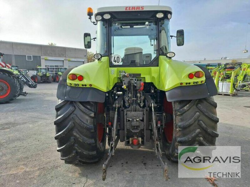 Traktor del tipo CLAAS ARION 640 CIS, Gebrauchtmaschine In Warburg (Immagine 4)