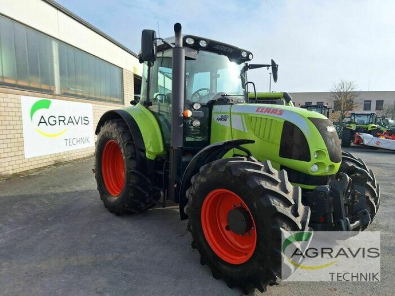 Traktor del tipo CLAAS ARION 640 CIS, Gebrauchtmaschine In Warburg (Immagine 8)