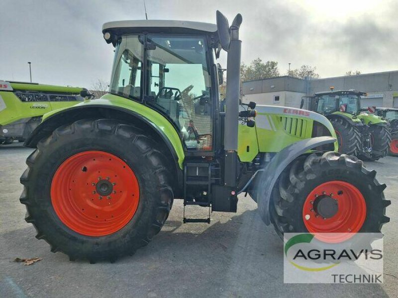 Traktor del tipo CLAAS ARION 640 CIS, Gebrauchtmaschine In Warburg (Immagine 3)