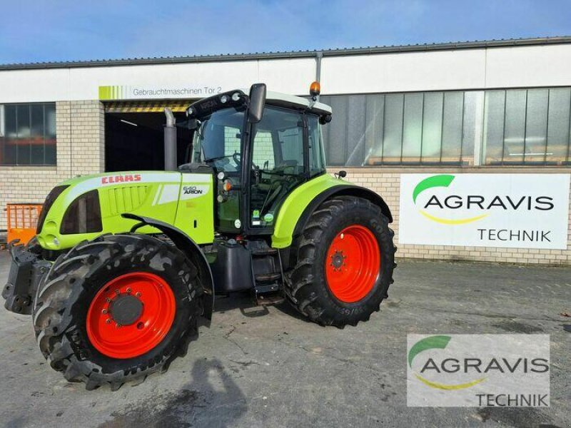 Traktor del tipo CLAAS ARION 640 CIS, Gebrauchtmaschine In Warburg (Immagine 1)