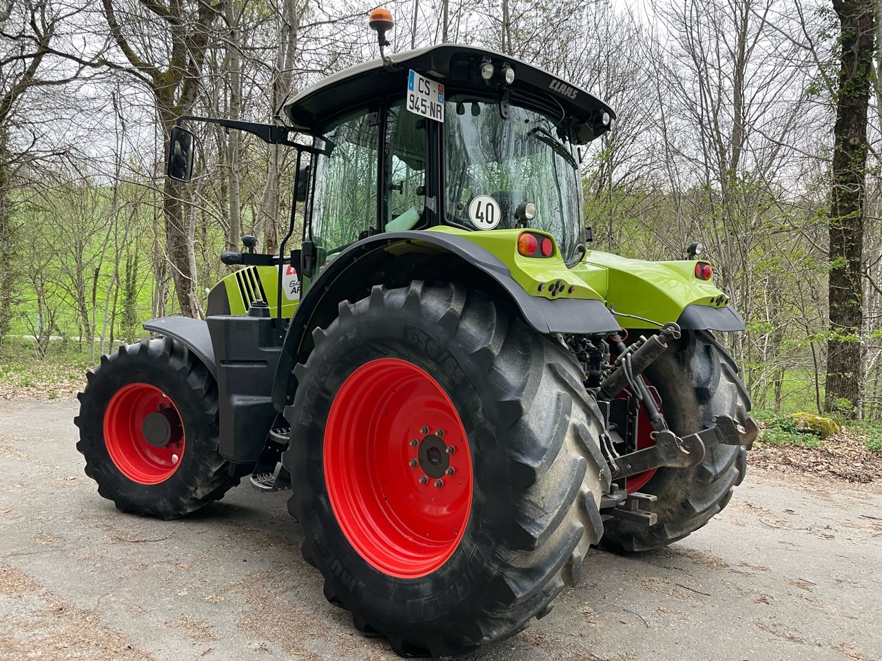 Traktor Türe ait CLAAS Arion 640 CIS, Gebrauchtmaschine içinde MORLHON LE HAUT (resim 9)