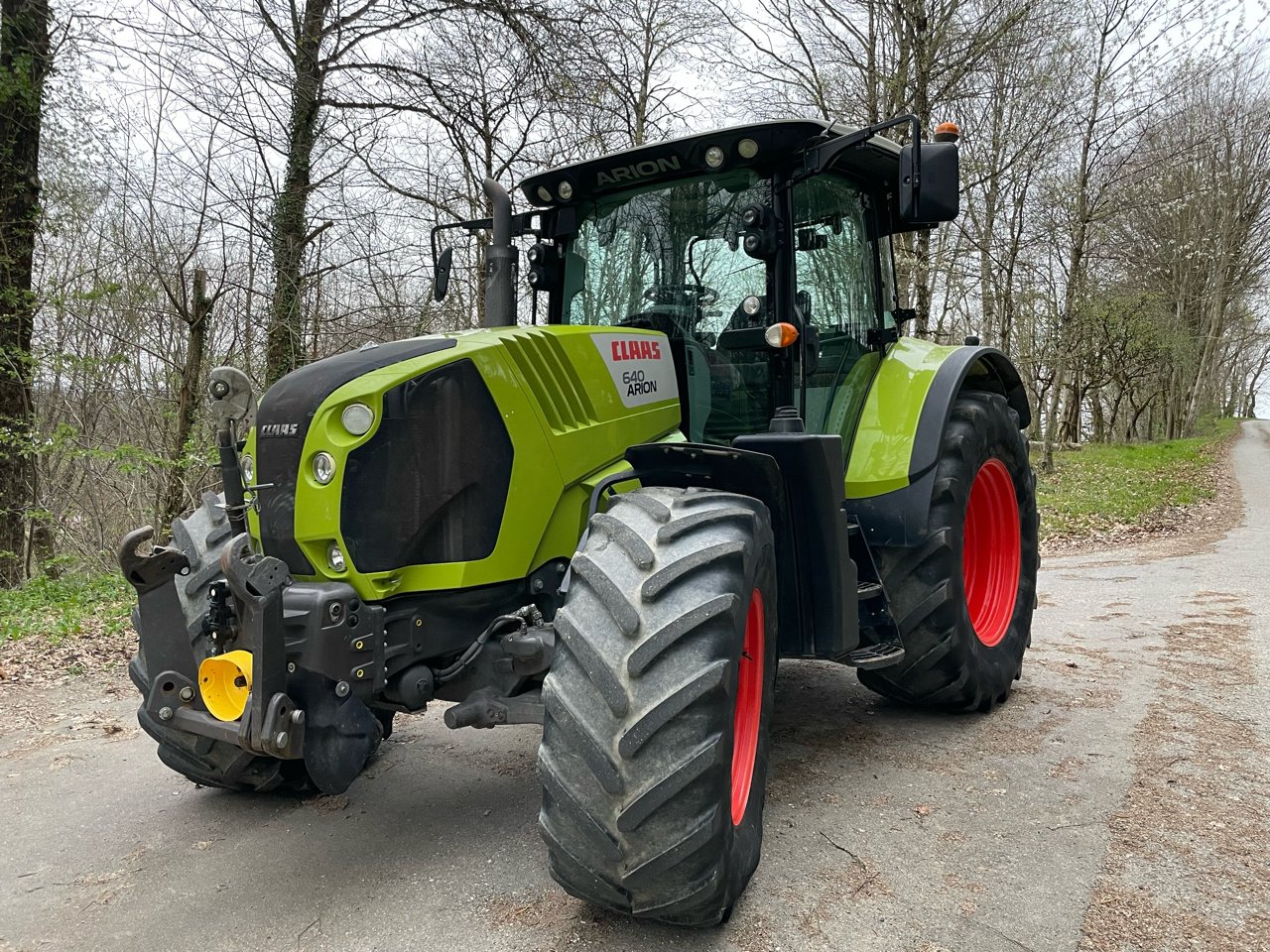 Traktor typu CLAAS Arion 640 CIS, Gebrauchtmaschine w MORLHON LE HAUT (Zdjęcie 10)