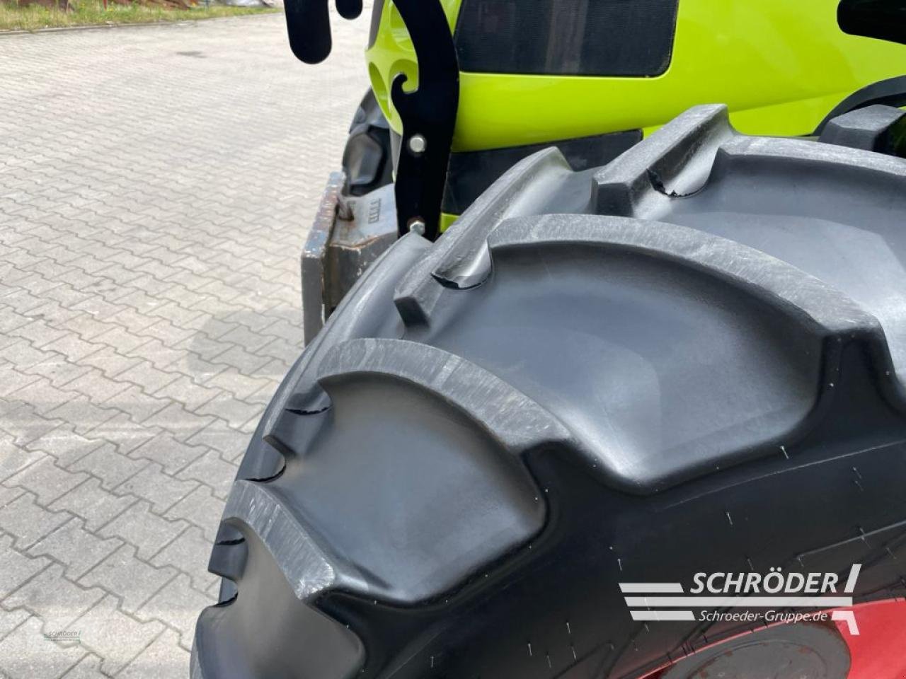 Traktor типа CLAAS ARION 640 CIS, Gebrauchtmaschine в Wildeshausen (Фотография 15)