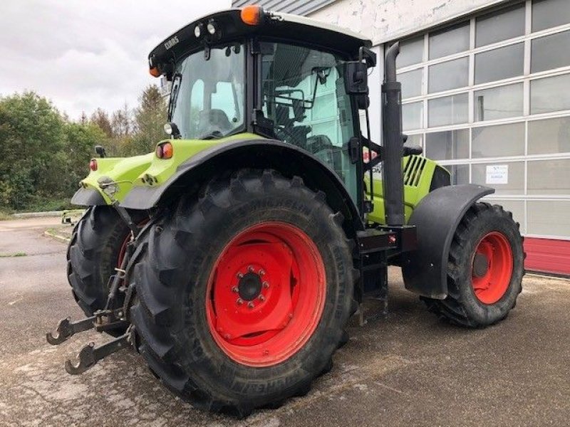 Traktor van het type CLAAS ARION 640 T4 CIS, Gebrauchtmaschine in Charnay-lès-macon (Foto 3)