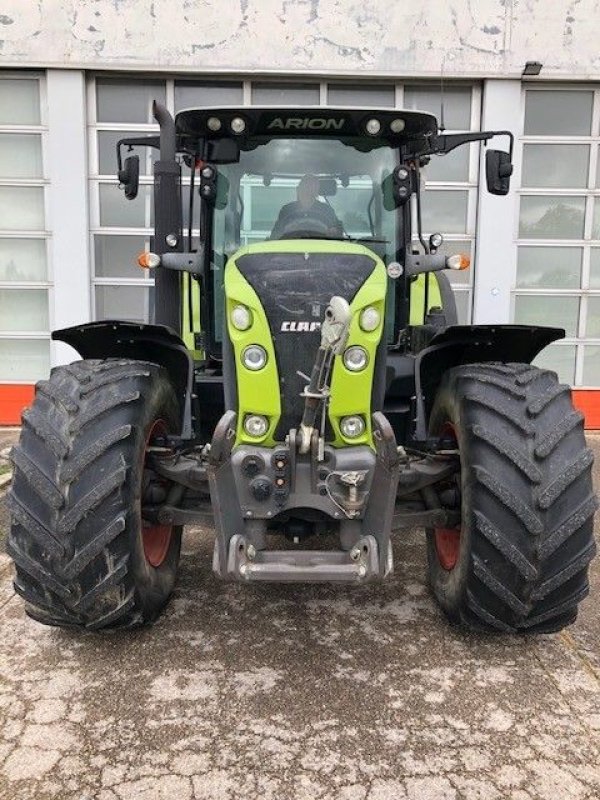 Traktor del tipo CLAAS ARION 640 T4 CIS, Gebrauchtmaschine In Charnay-lès-macon (Immagine 5)