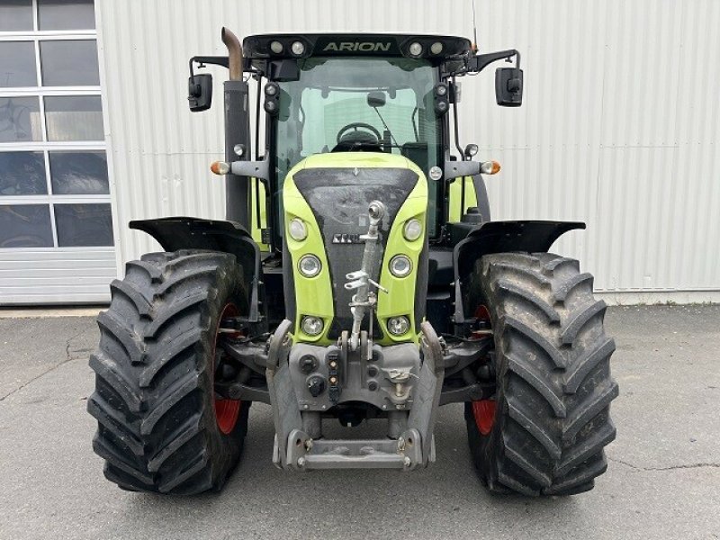 Traktor типа CLAAS ARION 640 T4 CIS, Gebrauchtmaschine в Charnay-lès-macon (Фотография 5)