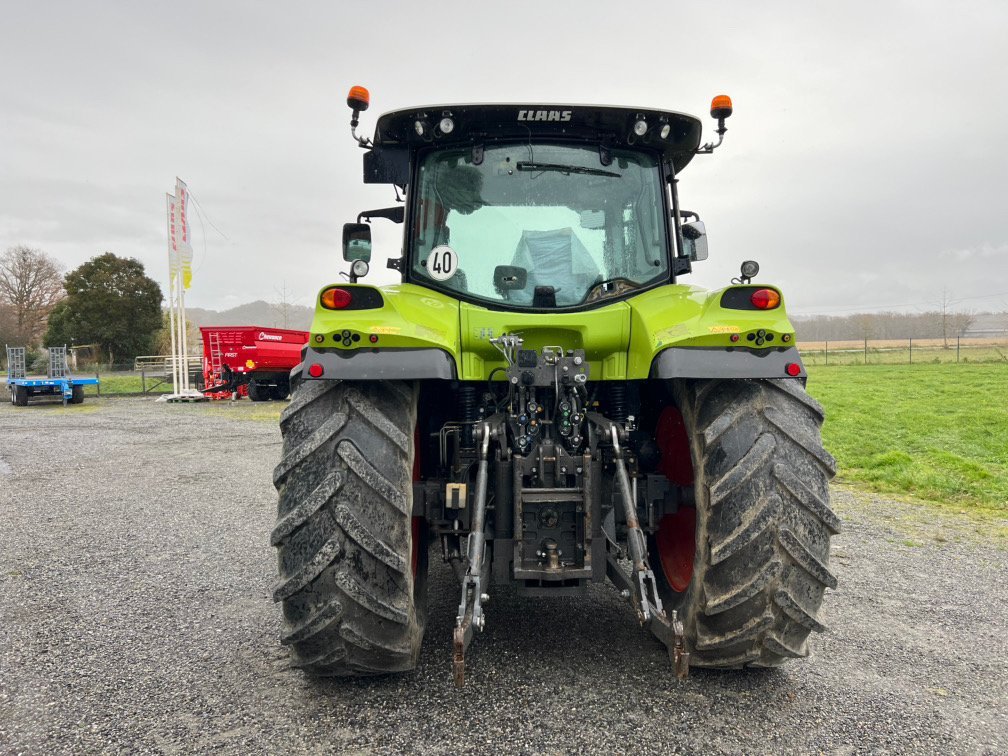 Traktor типа CLAAS ARION 640 T4I, Gebrauchtmaschine в Aubiet (Фотография 8)