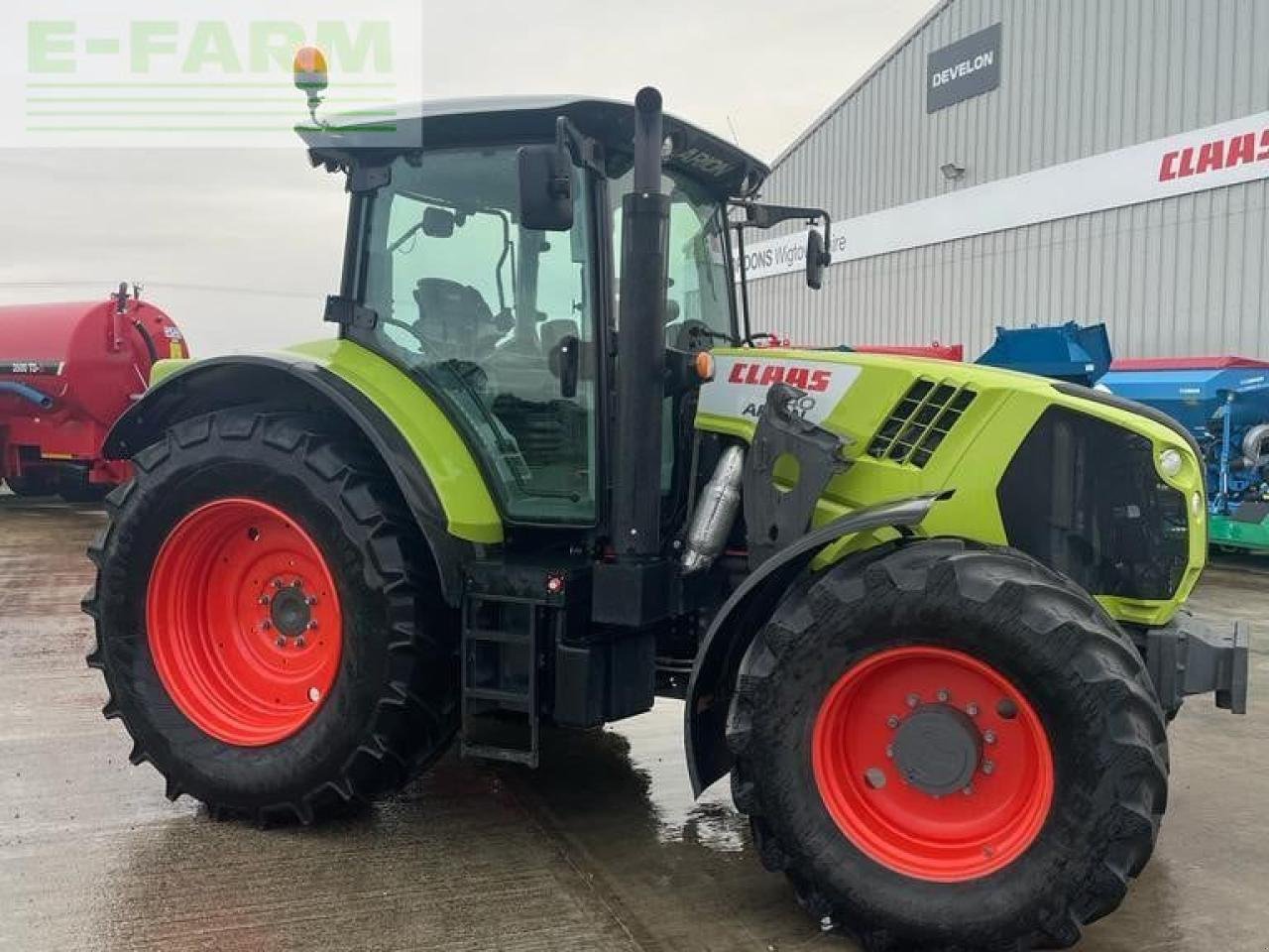 Traktor of the type CLAAS ARION 640, Gebrauchtmaschine in WHAUPHILL, NEWTON STUART (Picture 2)