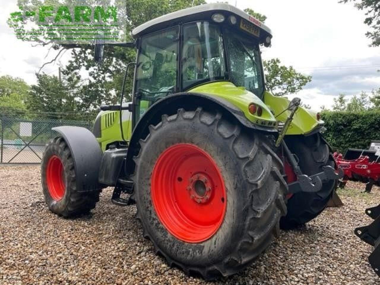 Traktor типа CLAAS ARION 640, Gebrauchtmaschine в CANE END, READING (Фотография 17)