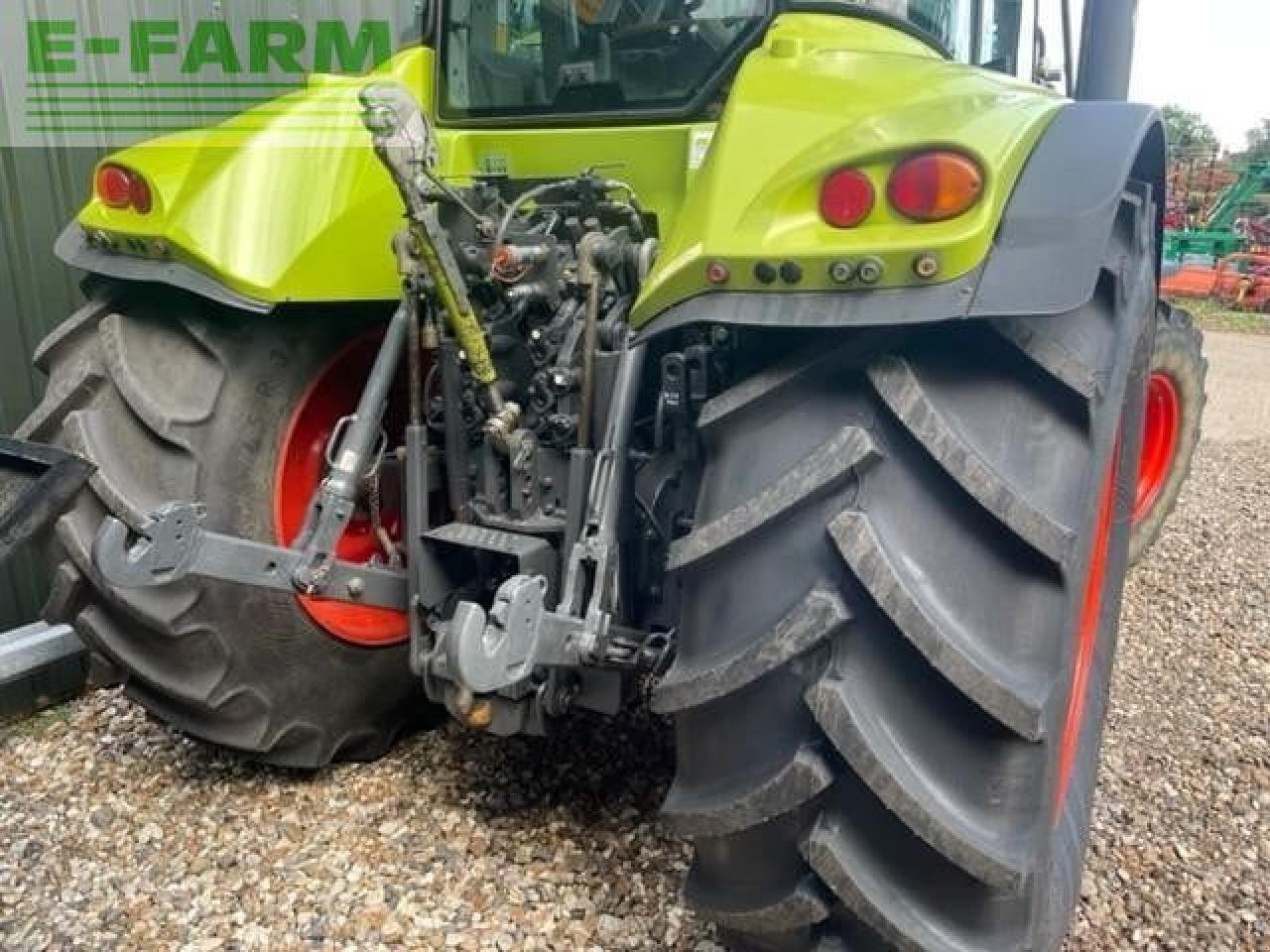 Traktor типа CLAAS ARION 640, Gebrauchtmaschine в CANE END, READING (Фотография 18)