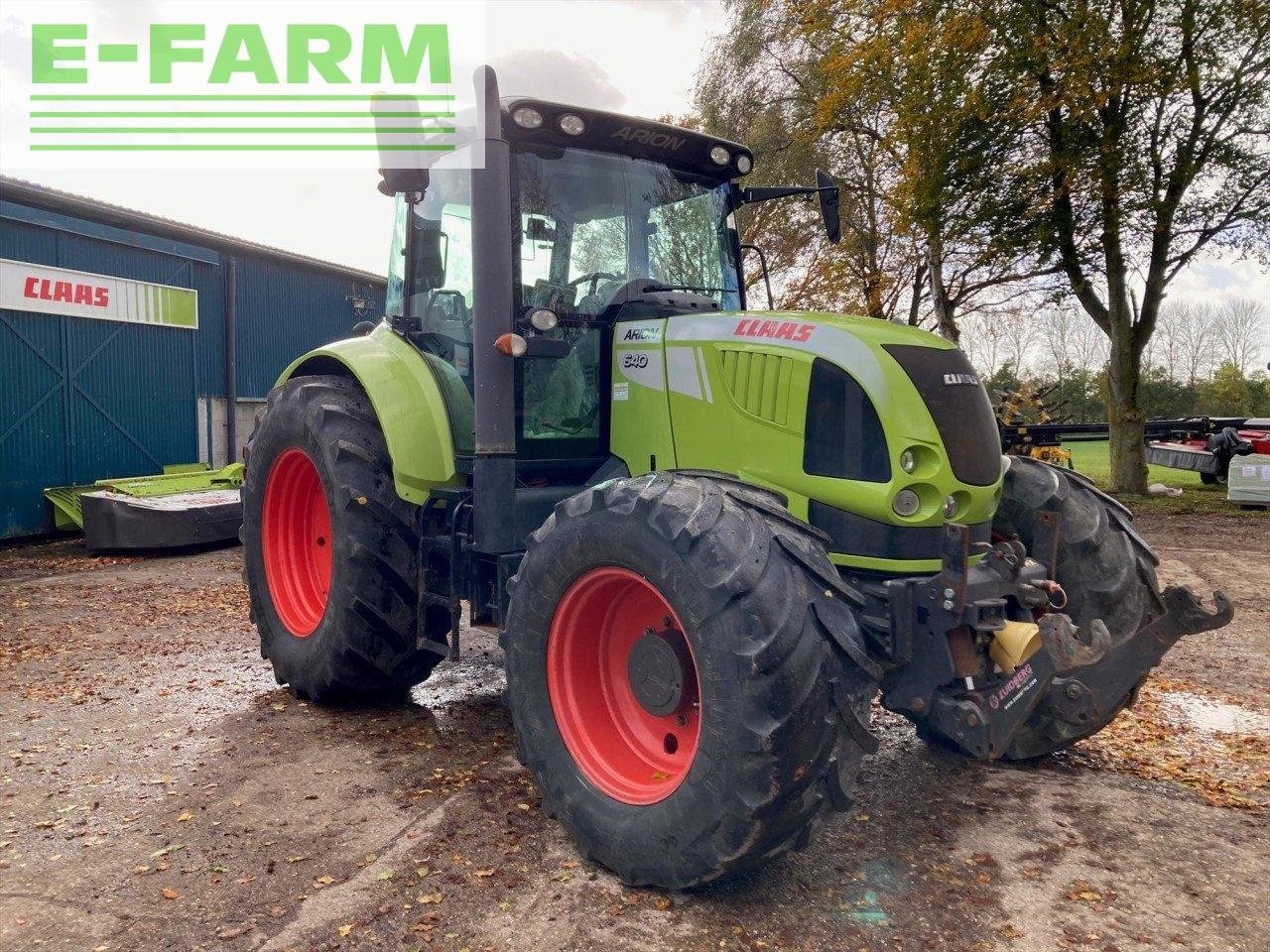 Traktor tip CLAAS Arion 640, Gebrauchtmaschine in CANE END, READING (Poză 2)