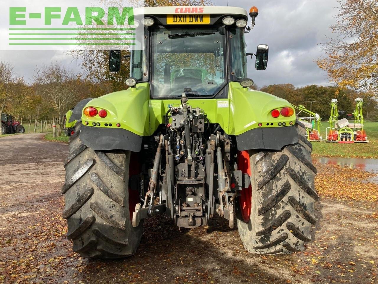 Traktor типа CLAAS Arion 640, Gebrauchtmaschine в CANE END, READING (Фотография 5)