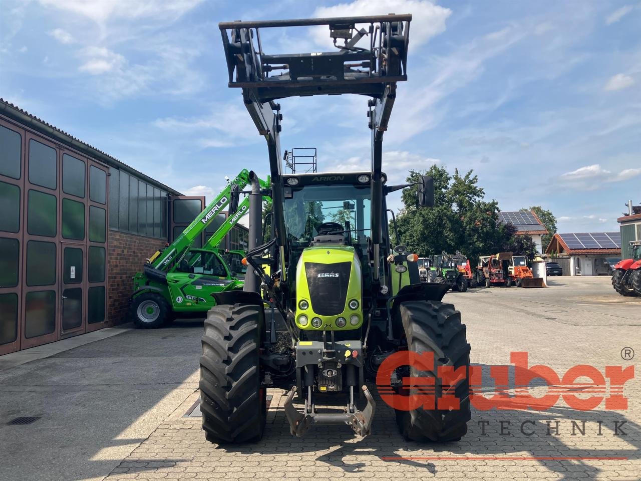 Traktor типа CLAAS Arion 640, Gebrauchtmaschine в Ampfing (Фотография 5)