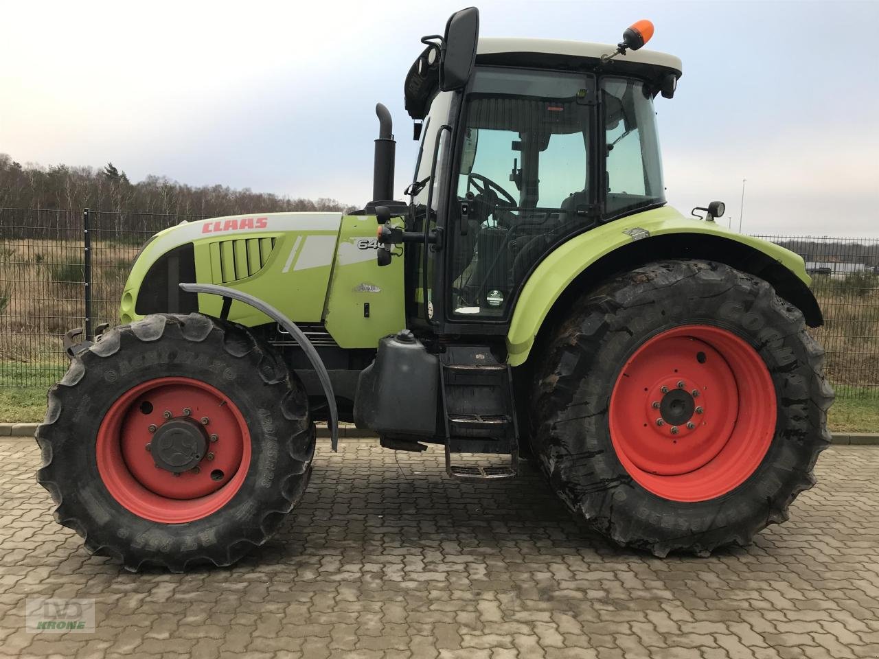 Traktor des Typs CLAAS Arion 640, Gebrauchtmaschine in Alt-Mölln (Bild 1)