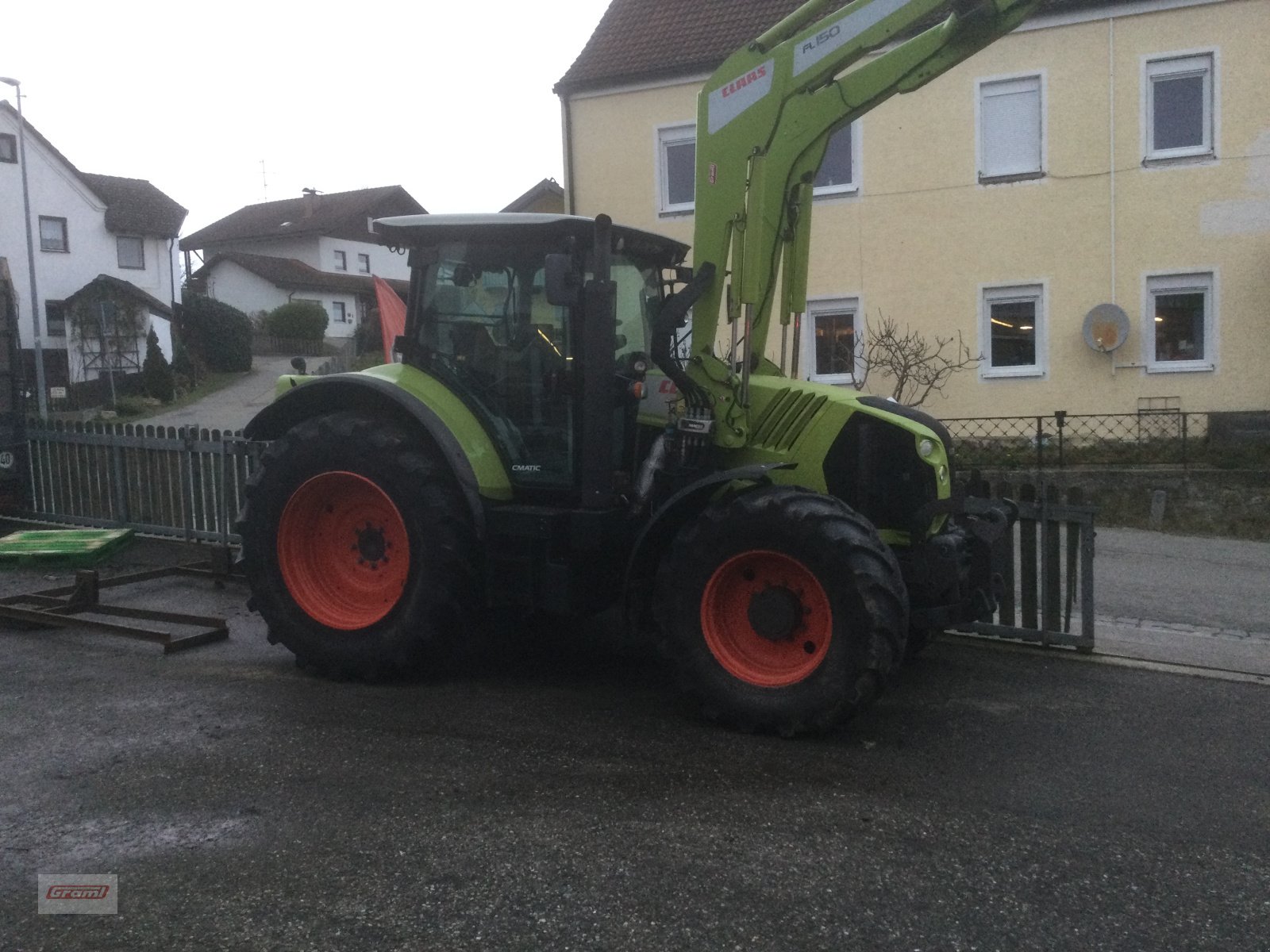 Traktor typu CLAAS Arion 650 C-MATIC CEBIS, Gebrauchtmaschine w Kößlarn (Zdjęcie 2)