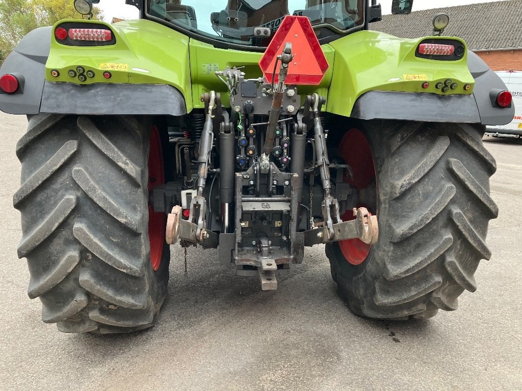 Traktor typu CLAAS Arion 650 Cebis, Gebrauchtmaschine w Mern (Zdjęcie 5)