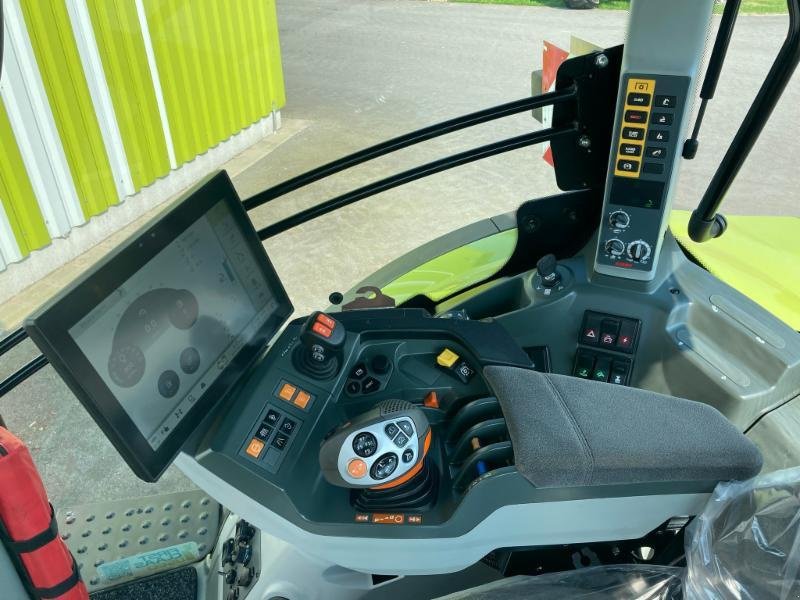 Traktor от тип CLAAS ARION 650 CEBIS, Gebrauchtmaschine в Molbergen (Снимка 12)