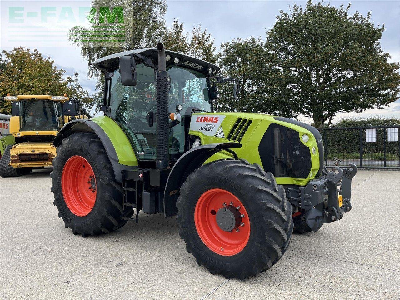 Traktor του τύπου CLAAS ARION 650 CEBIS, Gebrauchtmaschine σε SUFFOLK (Φωτογραφία 3)