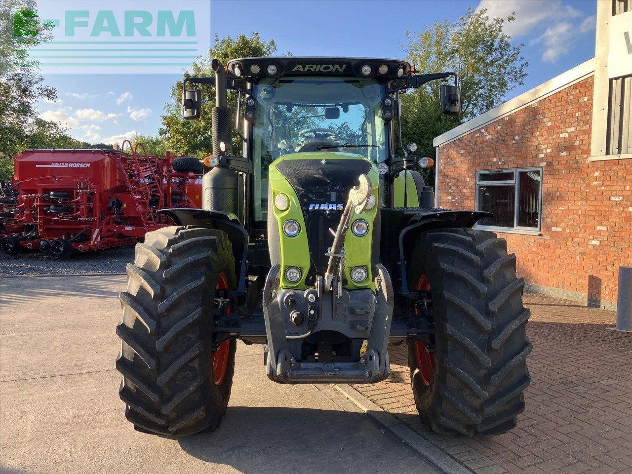 Traktor typu CLAAS ARION 650 CIS +, Gebrauchtmaschine v CIRENCESTER (Obrázek 2)