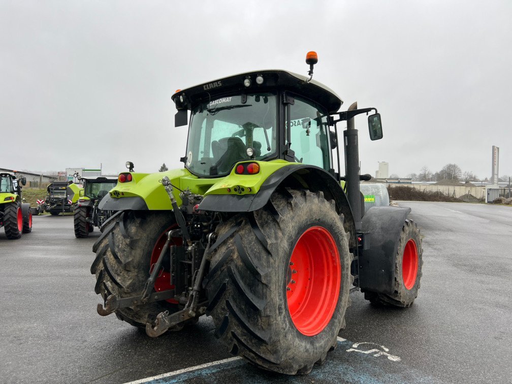 Traktor van het type CLAAS ARION 650 CIS T4I, Gebrauchtmaschine in SAINT GAUDENS (Foto 8)