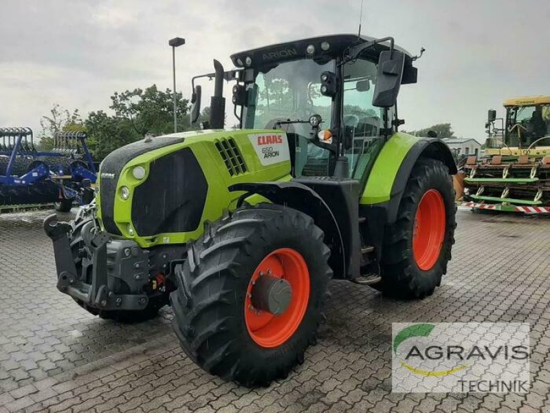 Traktor des Typs CLAAS ARION 650 CIS, Gebrauchtmaschine in Calbe / Saale (Bild 1)